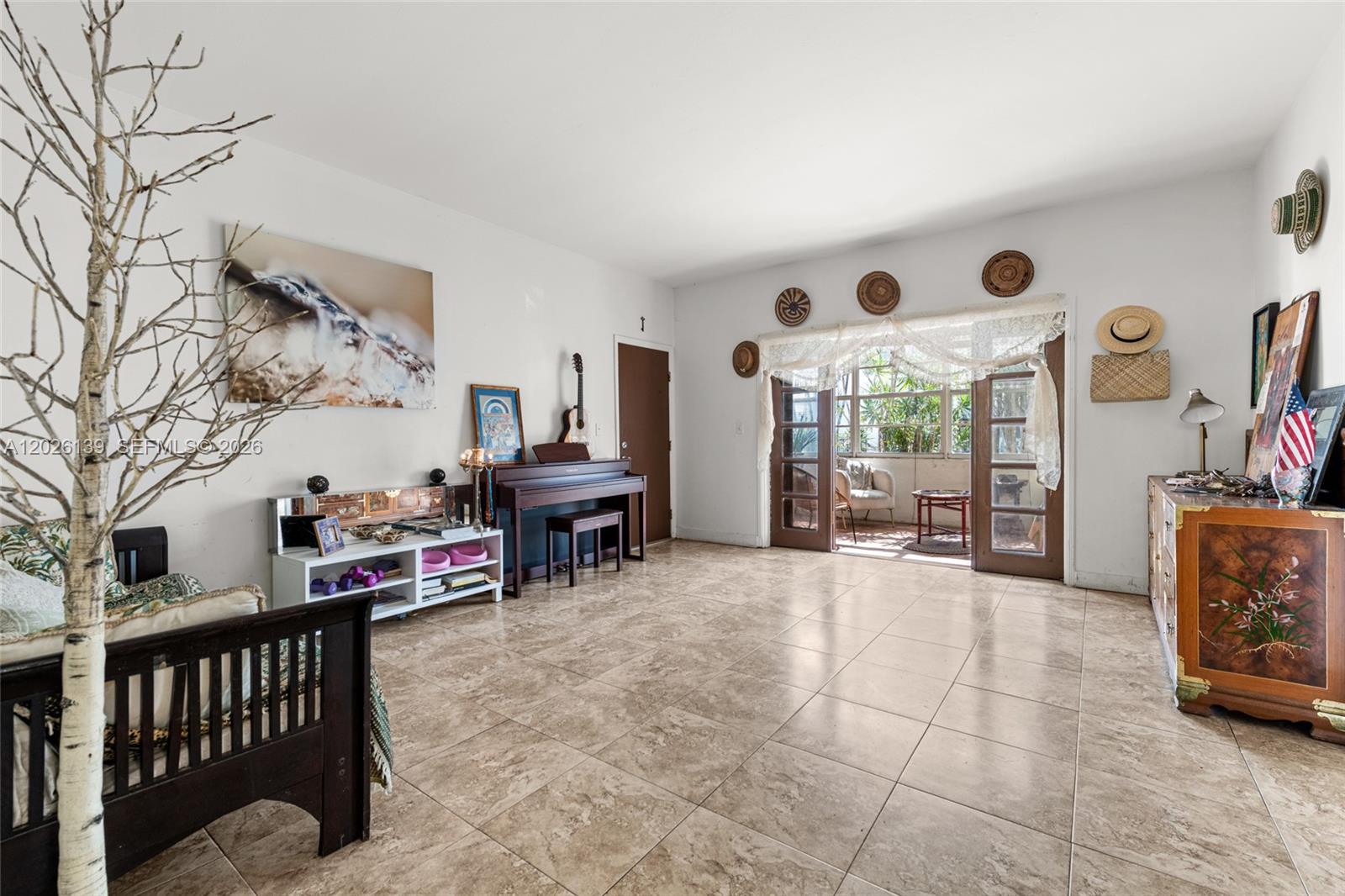 ALTON BEACH BAY FRONT RE- - Residential