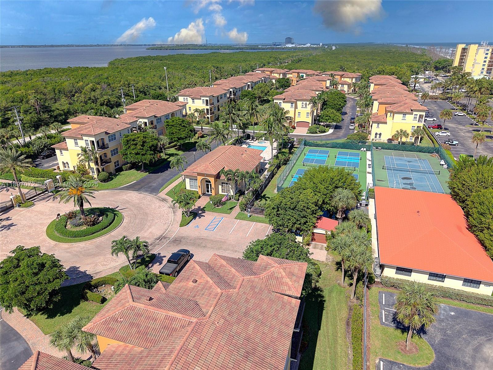 OCEAN BAY VILLAS, A CONDO - Residential