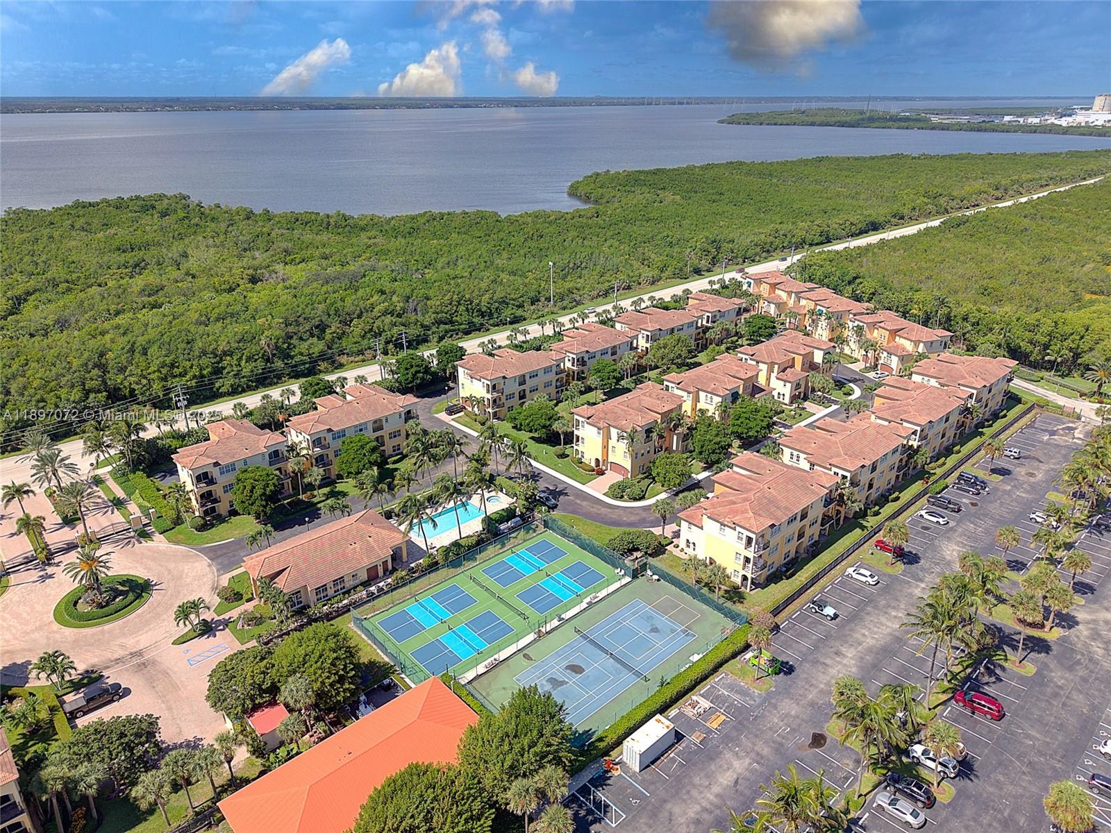 OCEAN BAY VILLAS, A CONDO - Residential