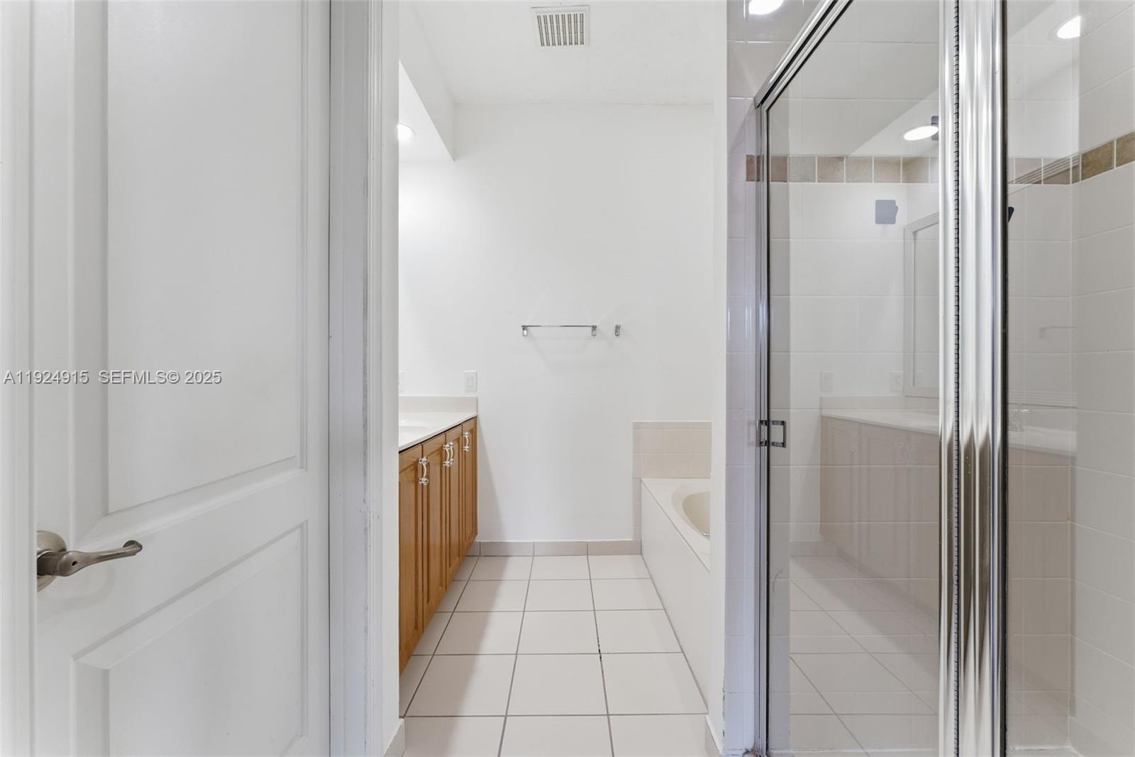 MONTCLAIR CONDO - Residential