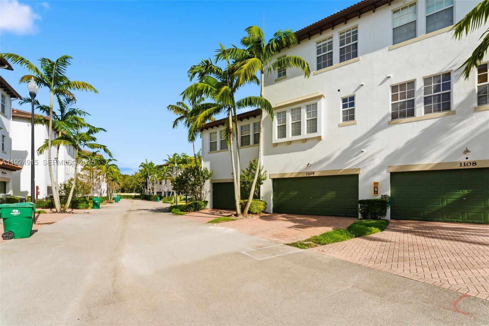 MONTCLAIR CONDO - Residential