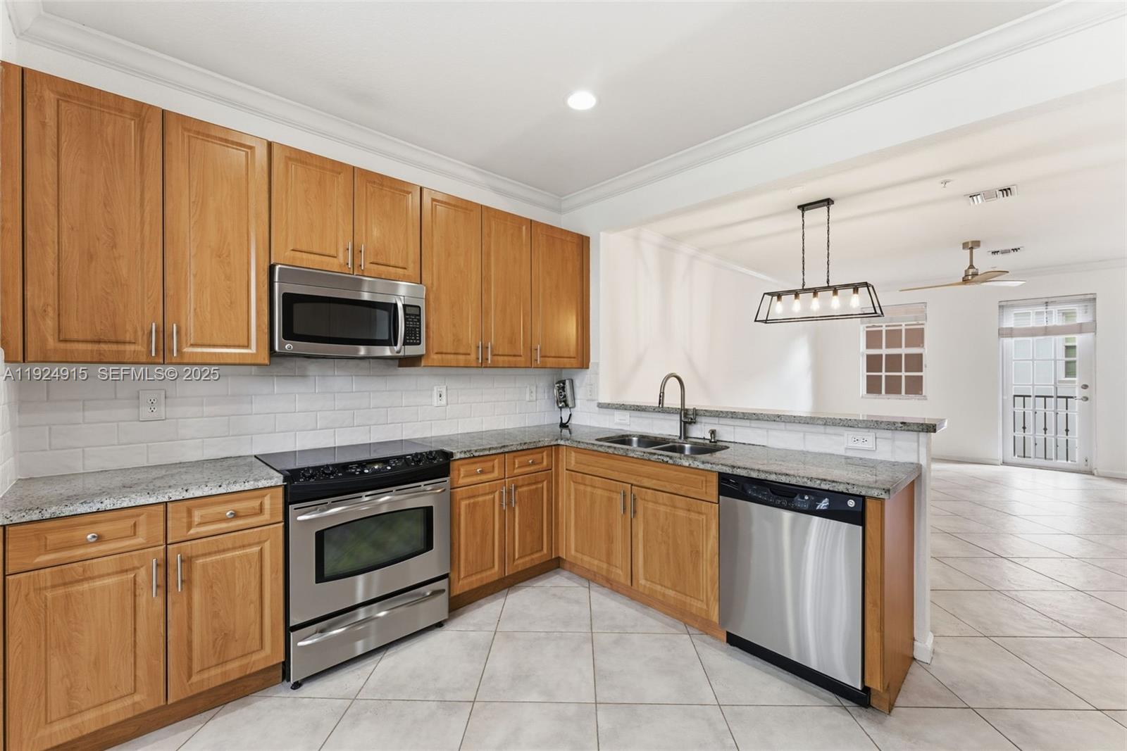 MONTCLAIR CONDO - Residential