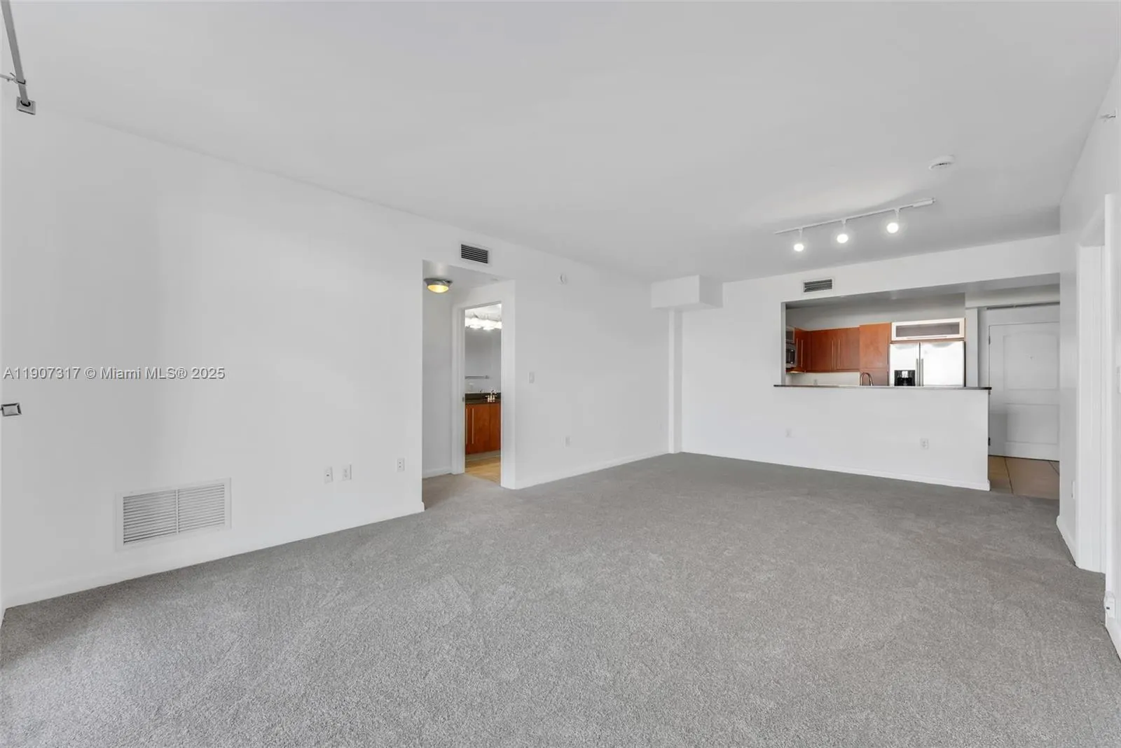 Miami, Florida 33156, United States, 2 Bedrooms Bedrooms, ,2 BathroomsBathrooms,Residential,Active,237771