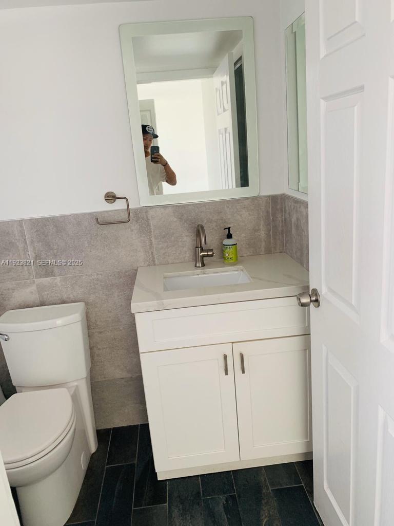 MIRADOR 1035 CONDO - Residential