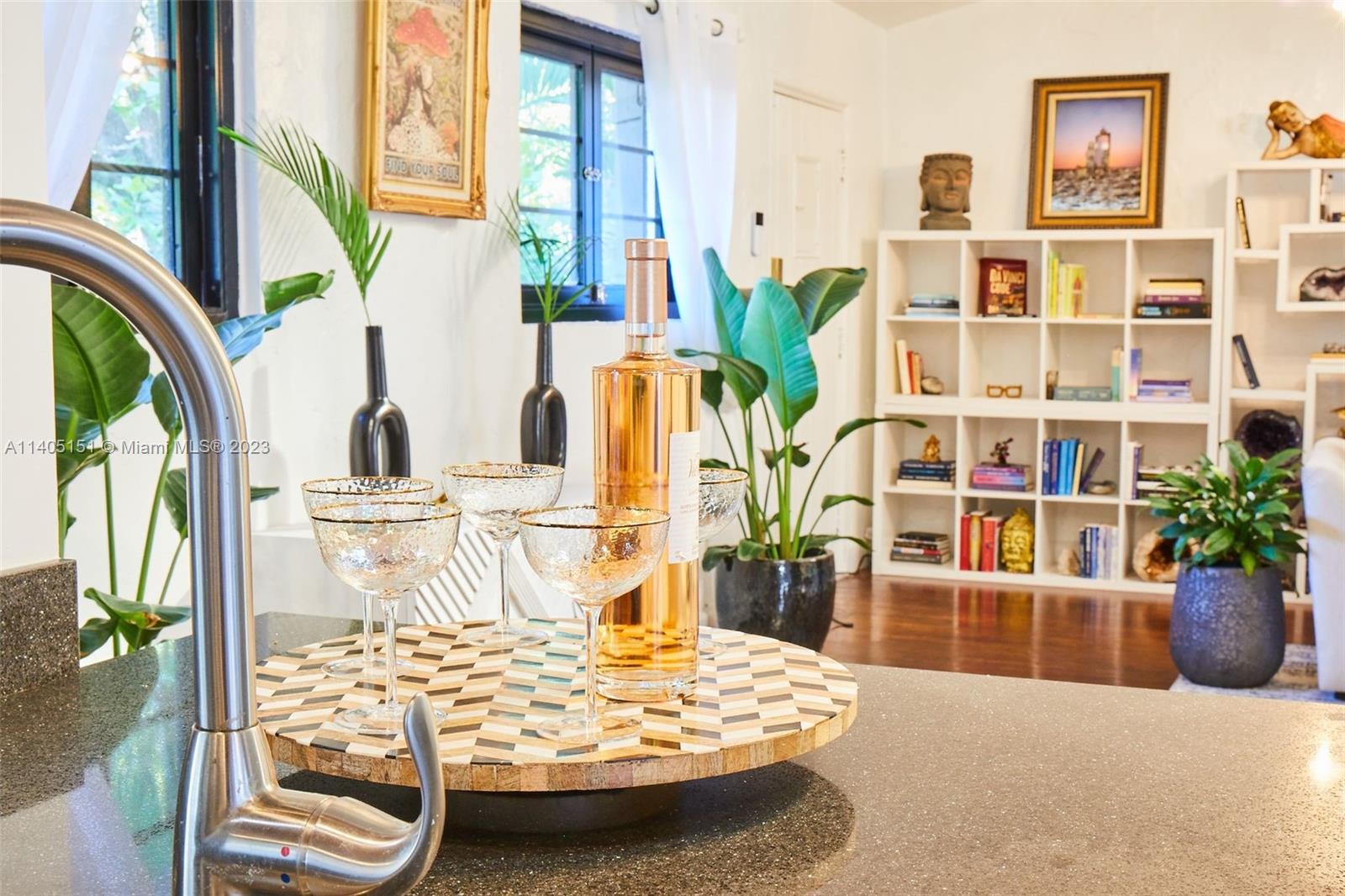 BAYWOOD 1ST ADDN RESUB - Residential