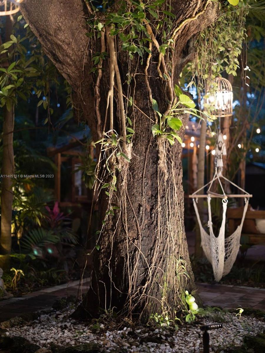 BAYWOOD 1ST ADDN RESUB - Residential