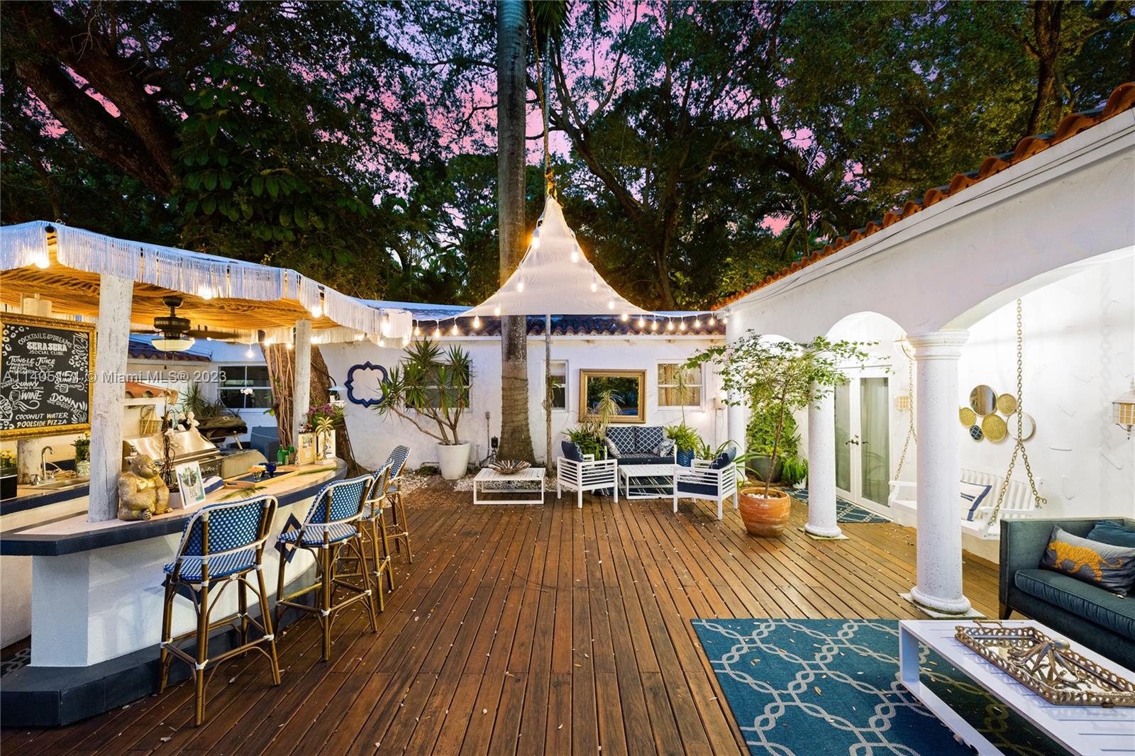 BAYWOOD 1ST ADDN RESUB - Residential