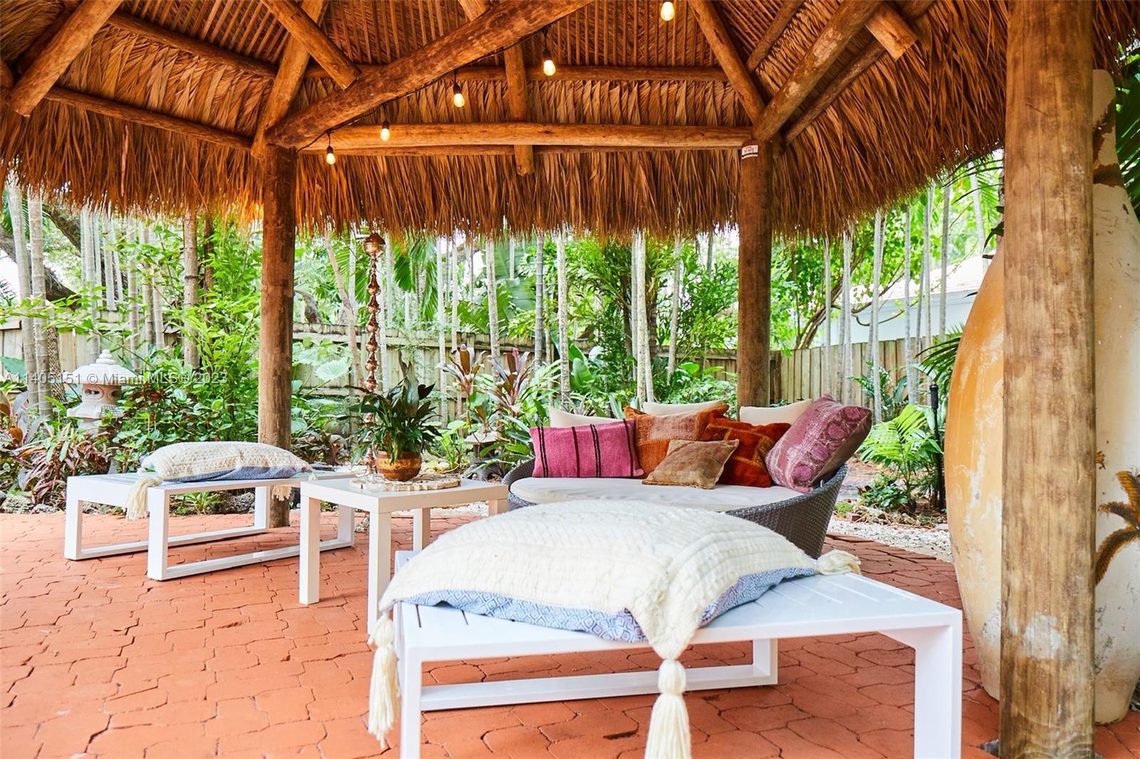 BAYWOOD 1ST ADDN RESUB - Residential