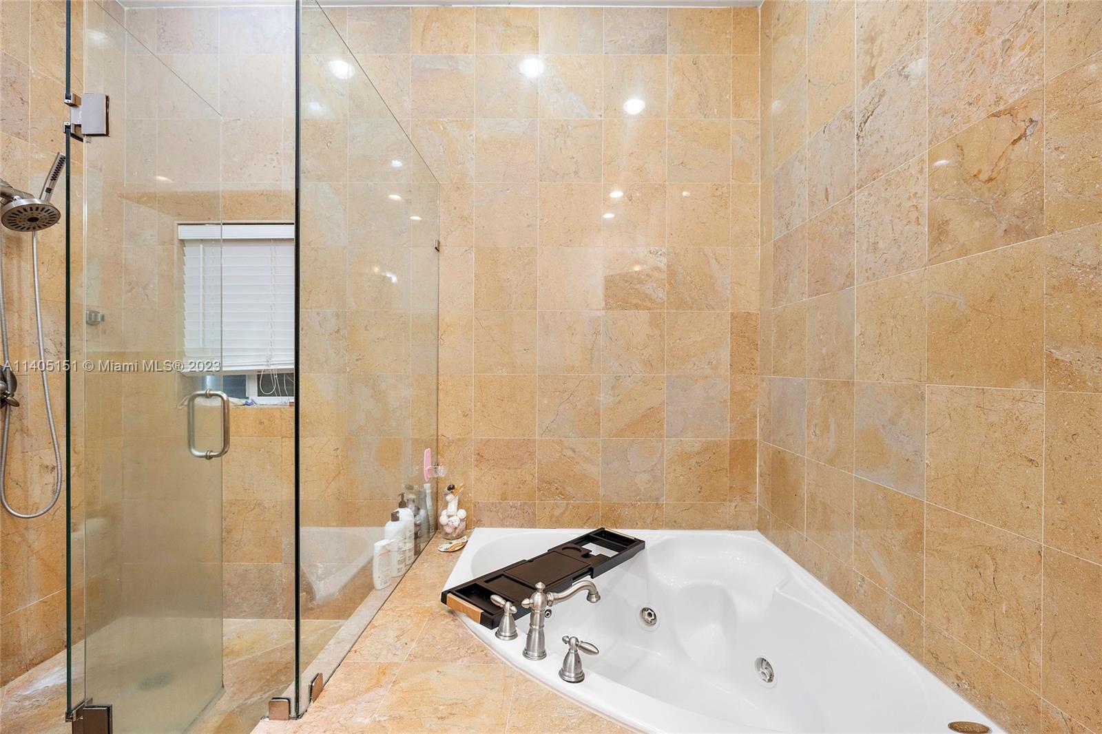 BAYWOOD 1ST ADDN RESUB - Residential