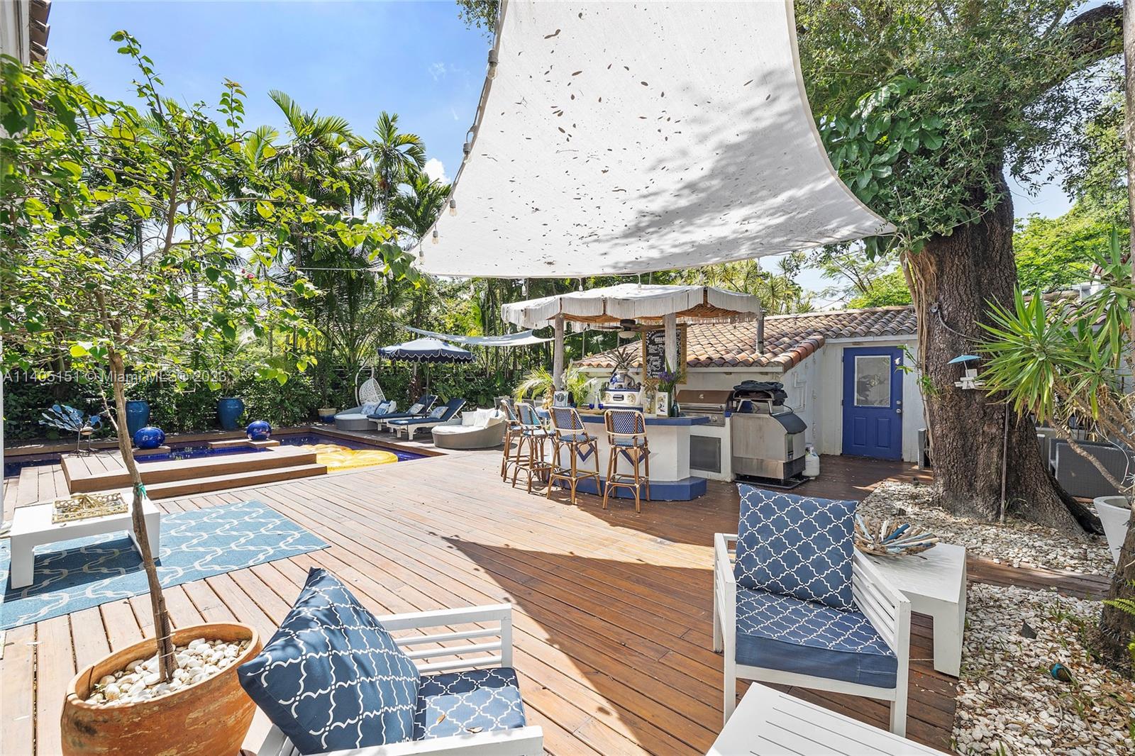 BAYWOOD 1ST ADDN RESUB - Residential