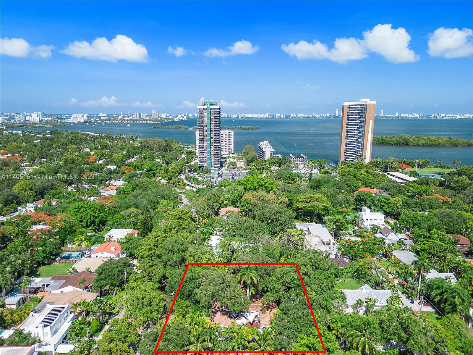 BAYWOOD 1ST ADDN RESUB - Residential