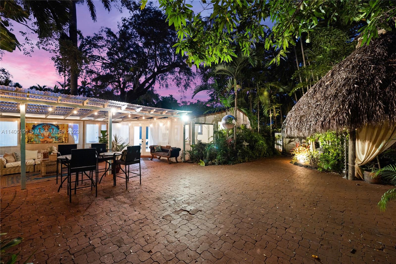 BAYWOOD 1ST ADDN RESUB - Residential