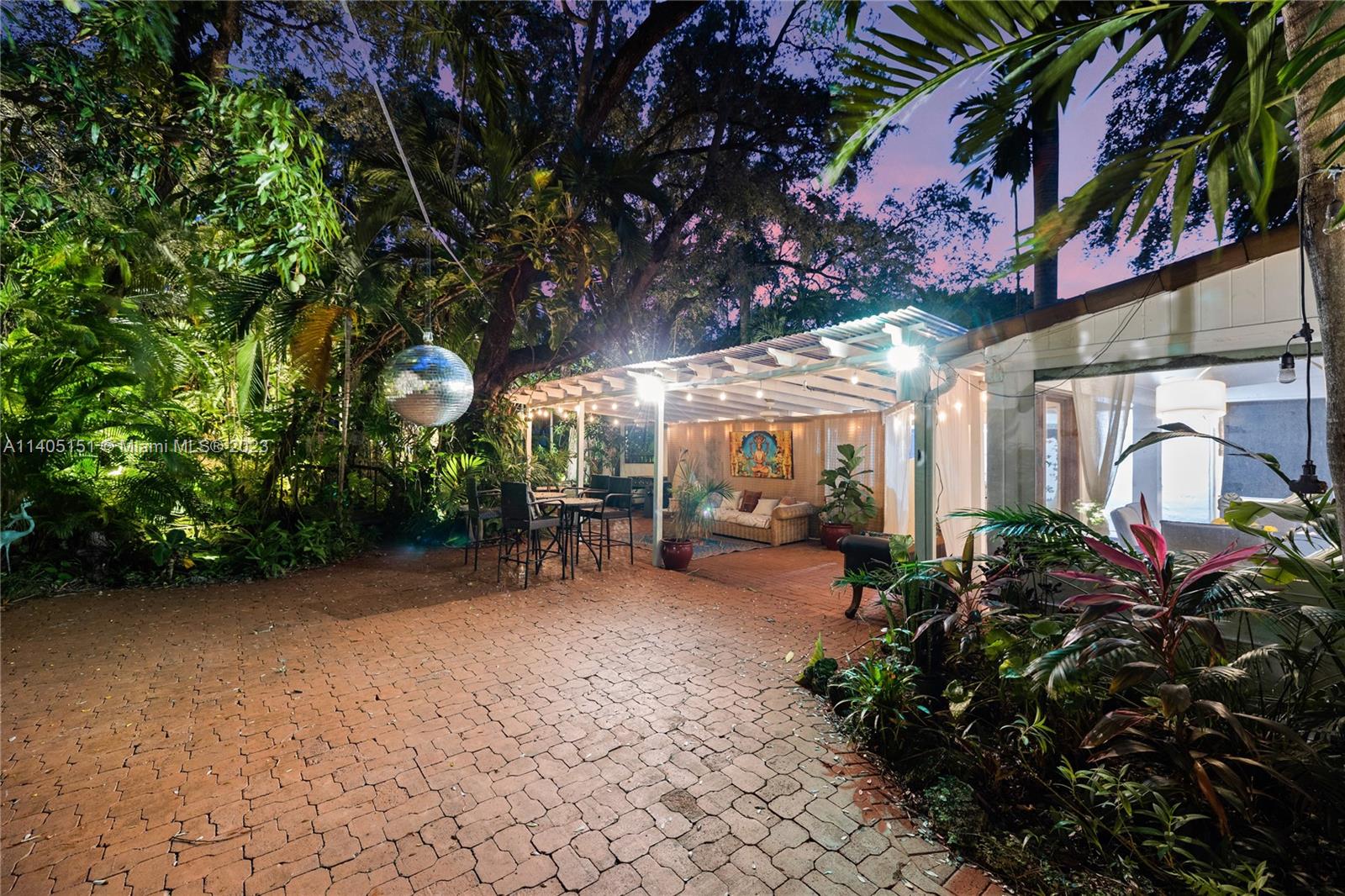 BAYWOOD 1ST ADDN RESUB - Residential