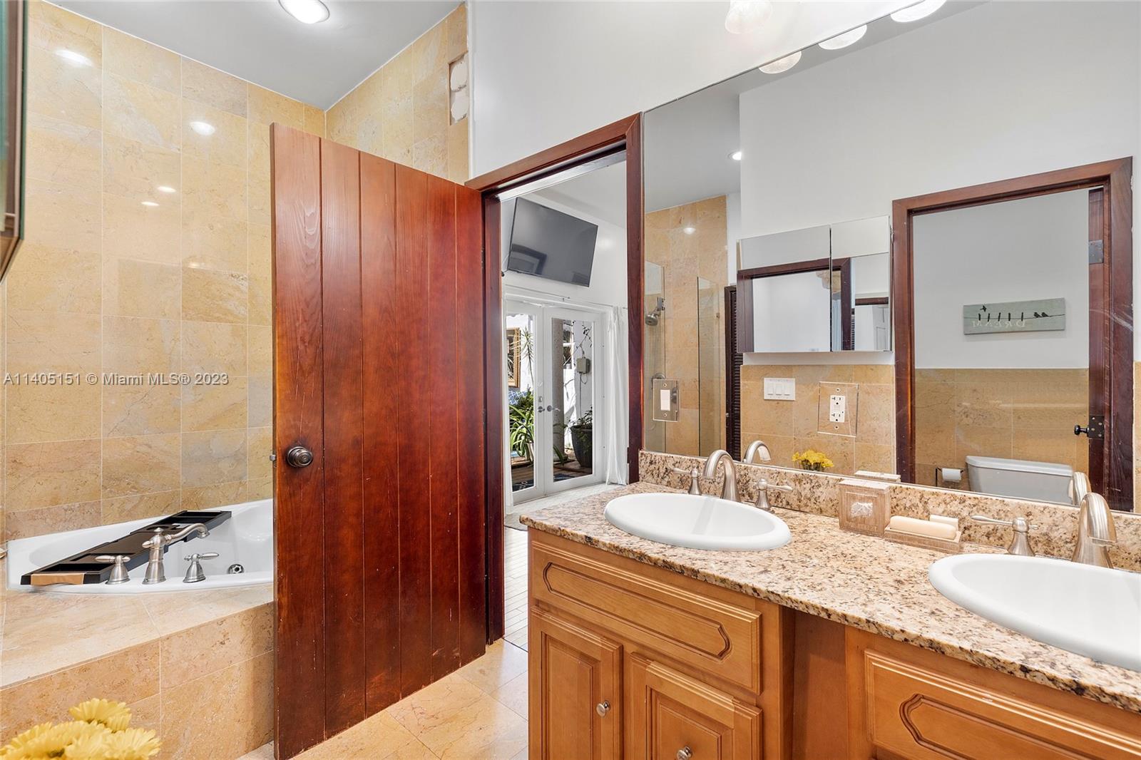 BAYWOOD 1ST ADDN RESUB - Residential