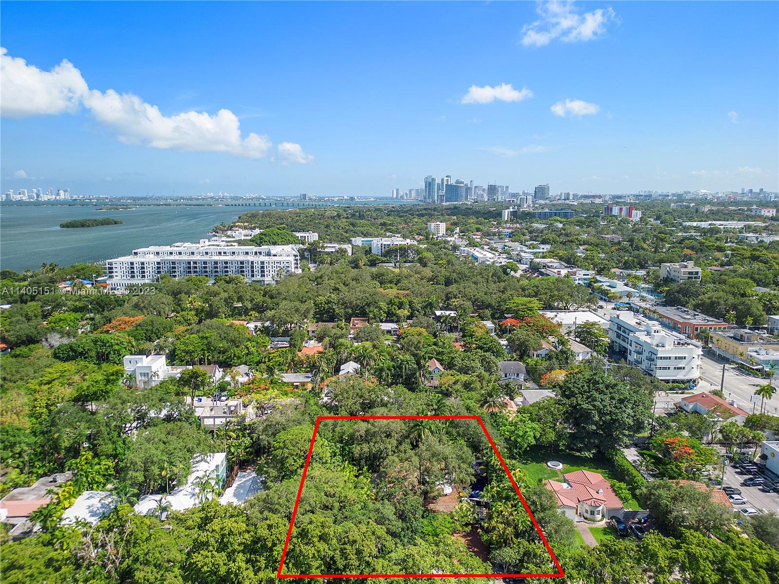 BAYWOOD 1ST ADDN RESUB - Residential