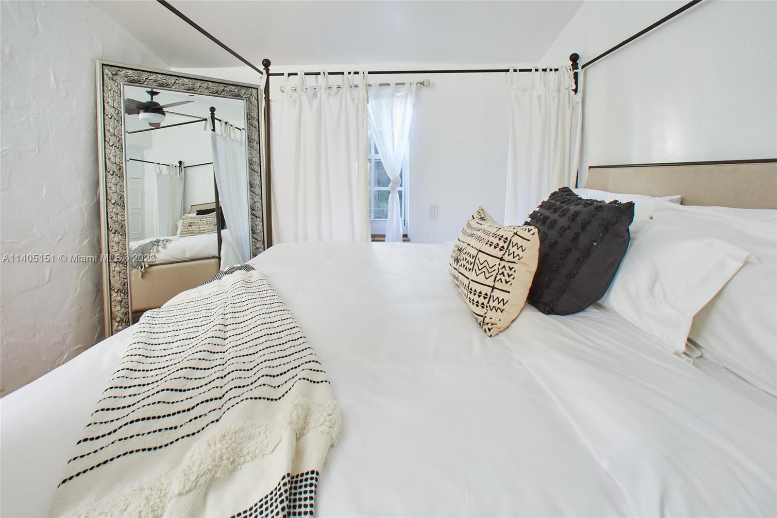 BAYWOOD 1ST ADDN RESUB - Residential