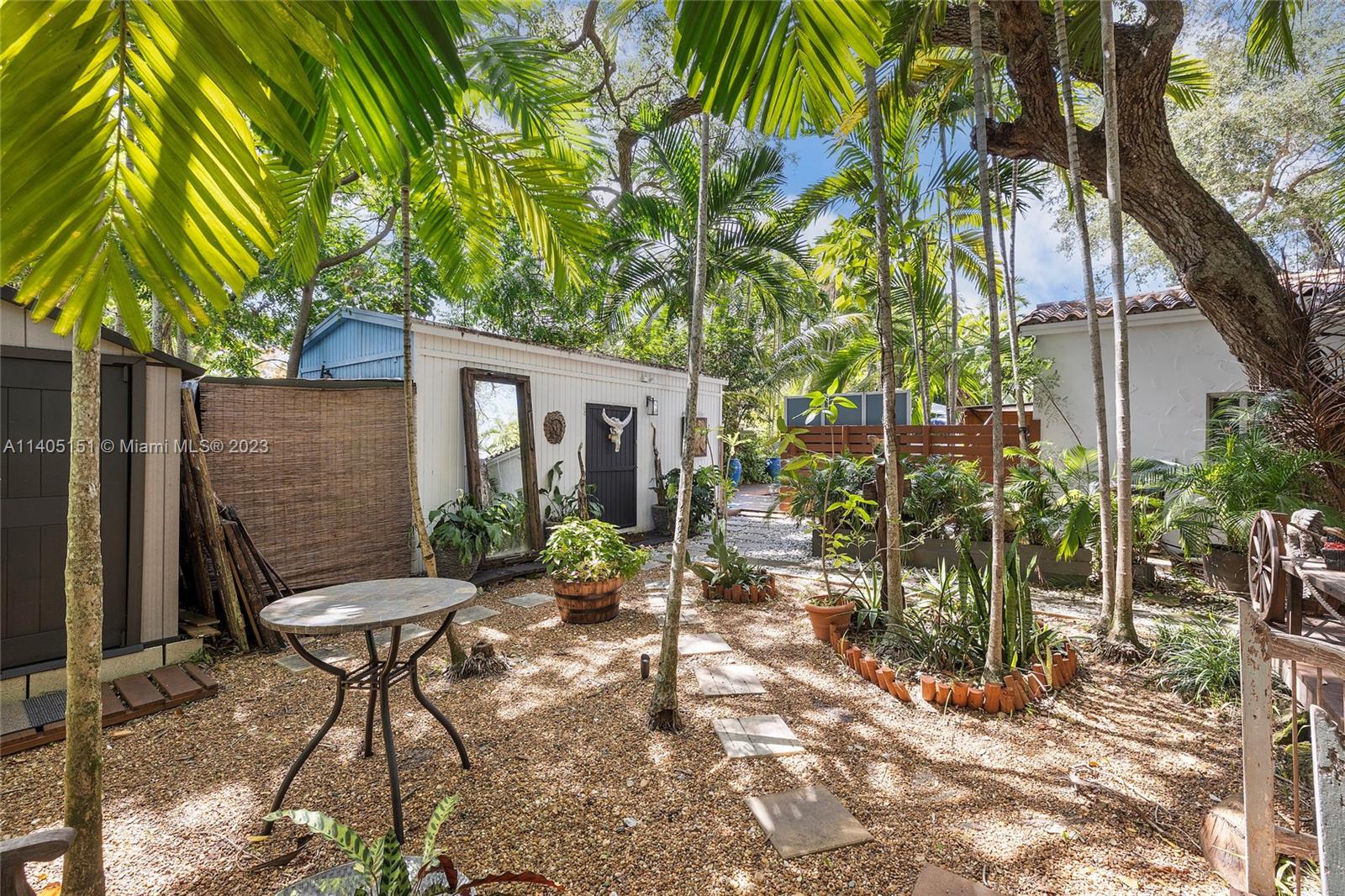 BAYWOOD 1ST ADDN RESUB - Residential