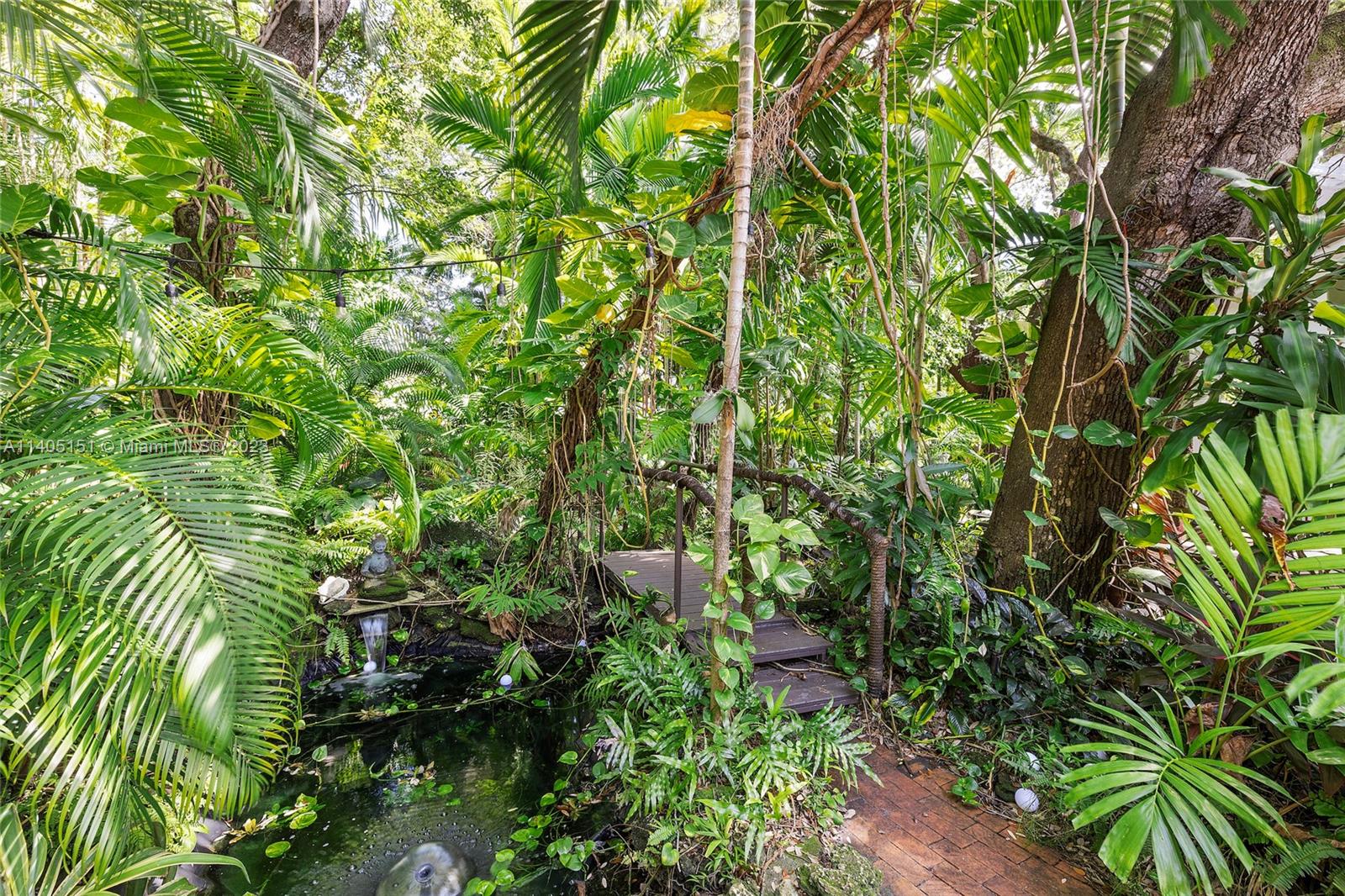 BAYWOOD 1ST ADDN RESUB - Residential