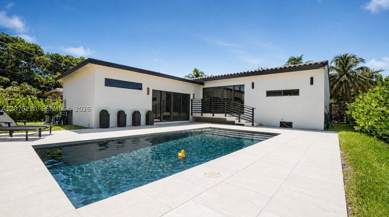 2155 SW 25th Ter, Miami FL 33133