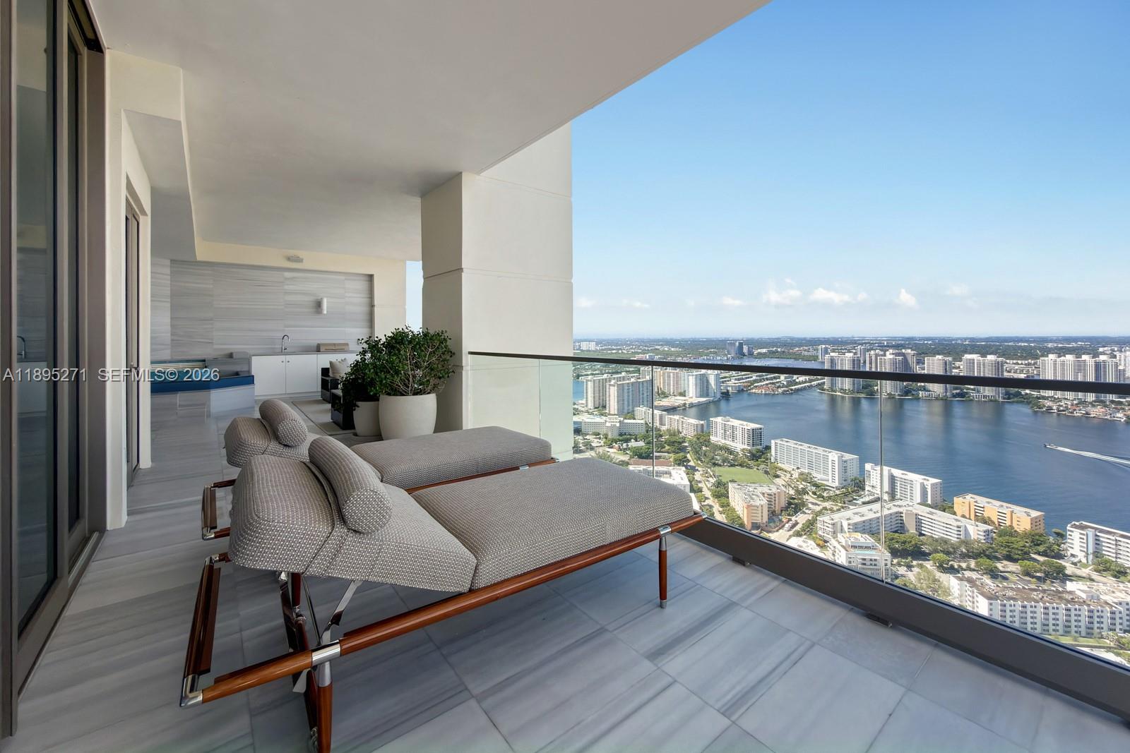 NORTH BISCAYNE BEACH AMEN - Residential
