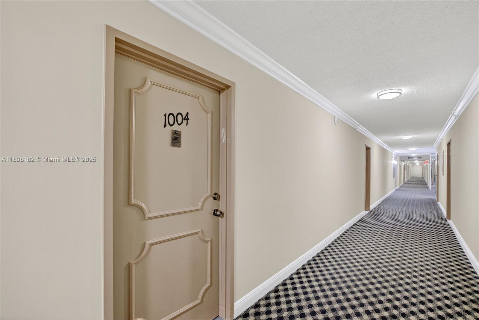 PLAZA TOWERS NORTH CONDO - Residential