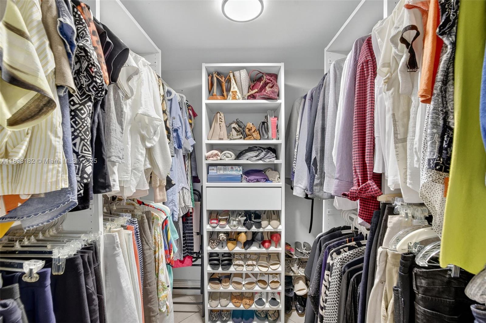 PLAZA TOWERS NORTH CONDO - Residential