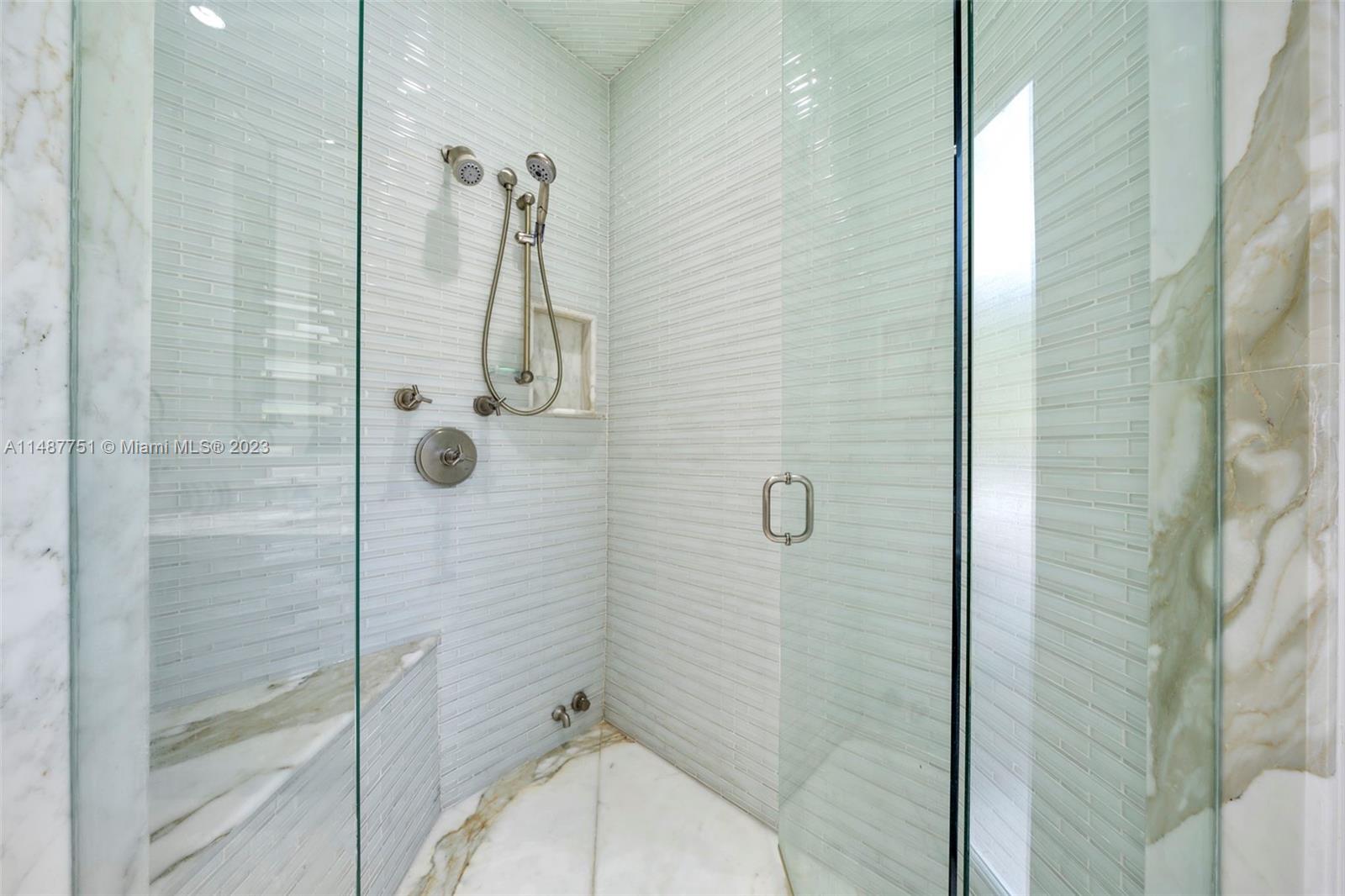 GOLDEN GATE ESTATES & MAR - Residential