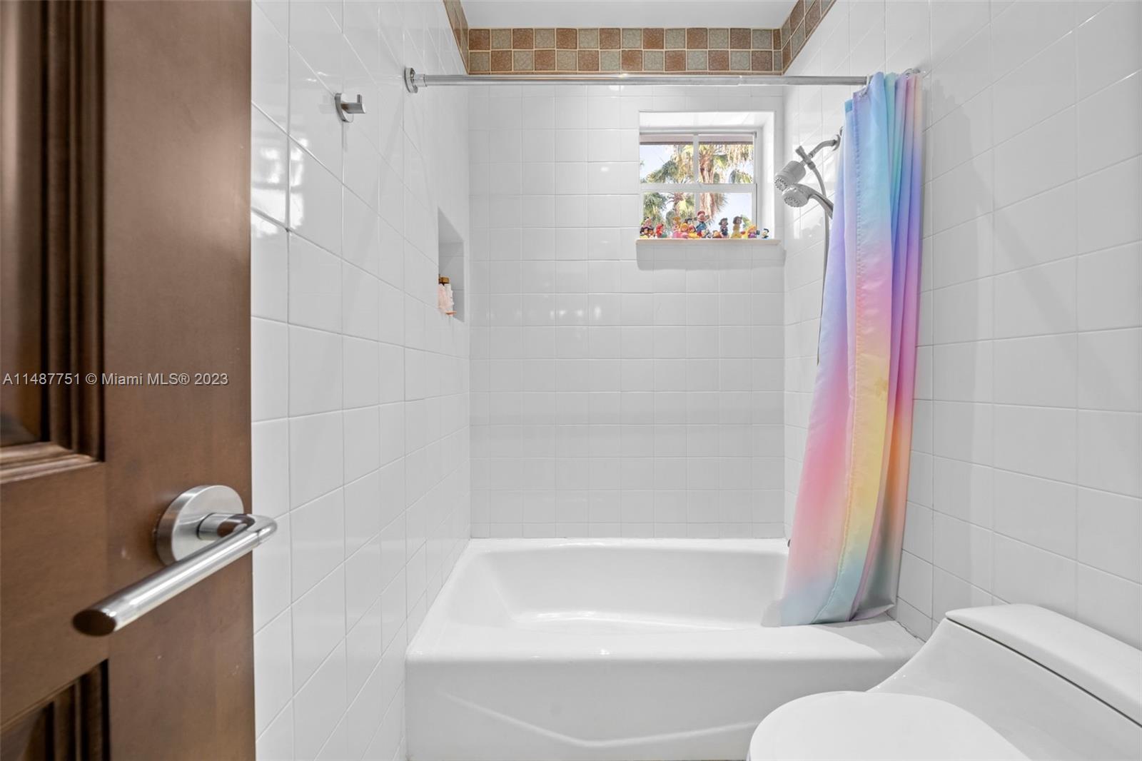 GOLDEN GATE ESTATES & MAR - Residential