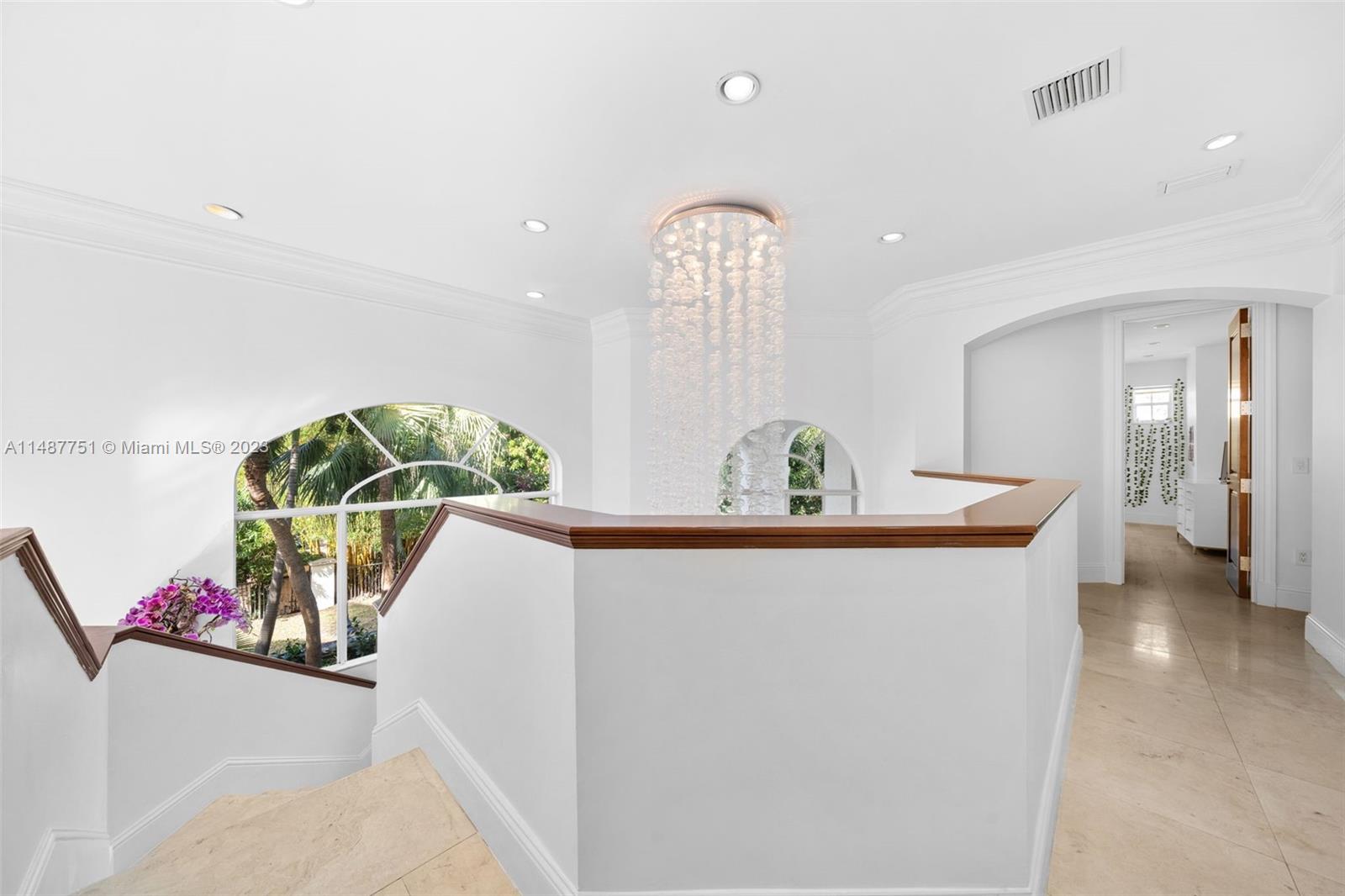 GOLDEN GATE ESTATES & MAR - Residential