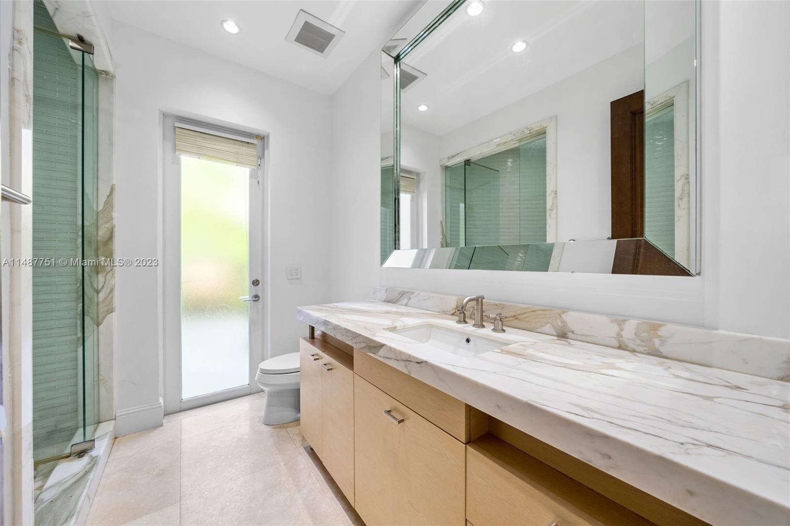 GOLDEN GATE ESTATES & MAR - Residential