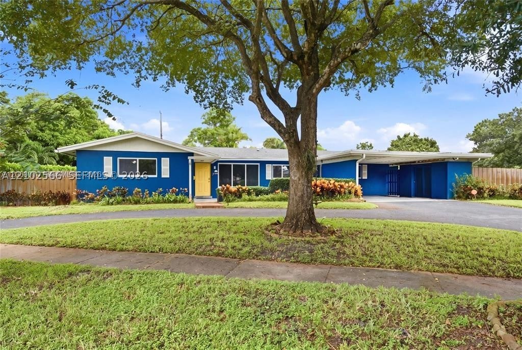 341 SW 54th Ave