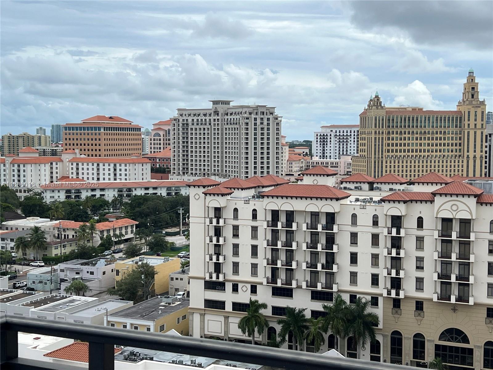 THE PONCE DE LEON CONDO - Residential