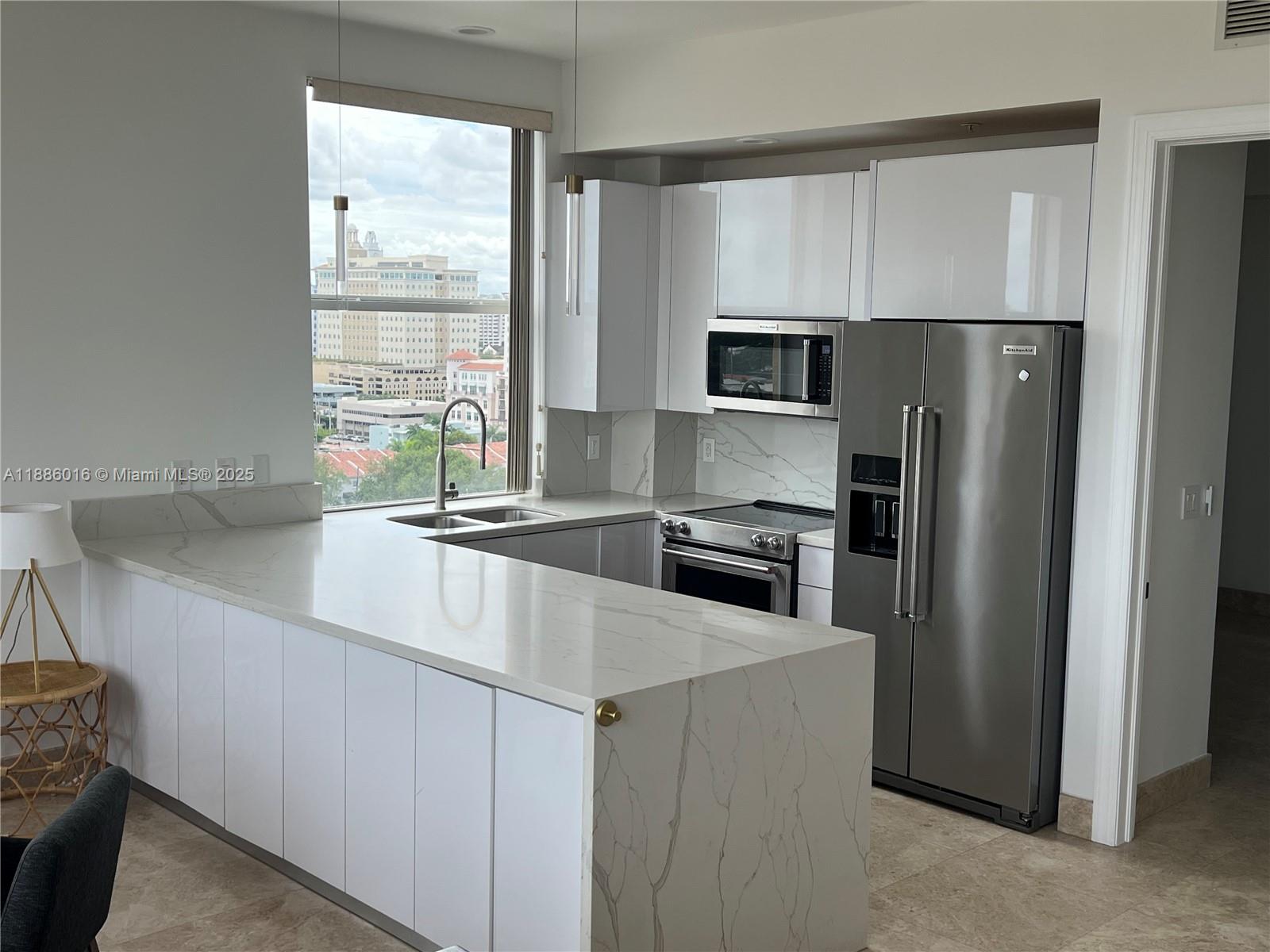 THE PONCE DE LEON CONDO - Residential