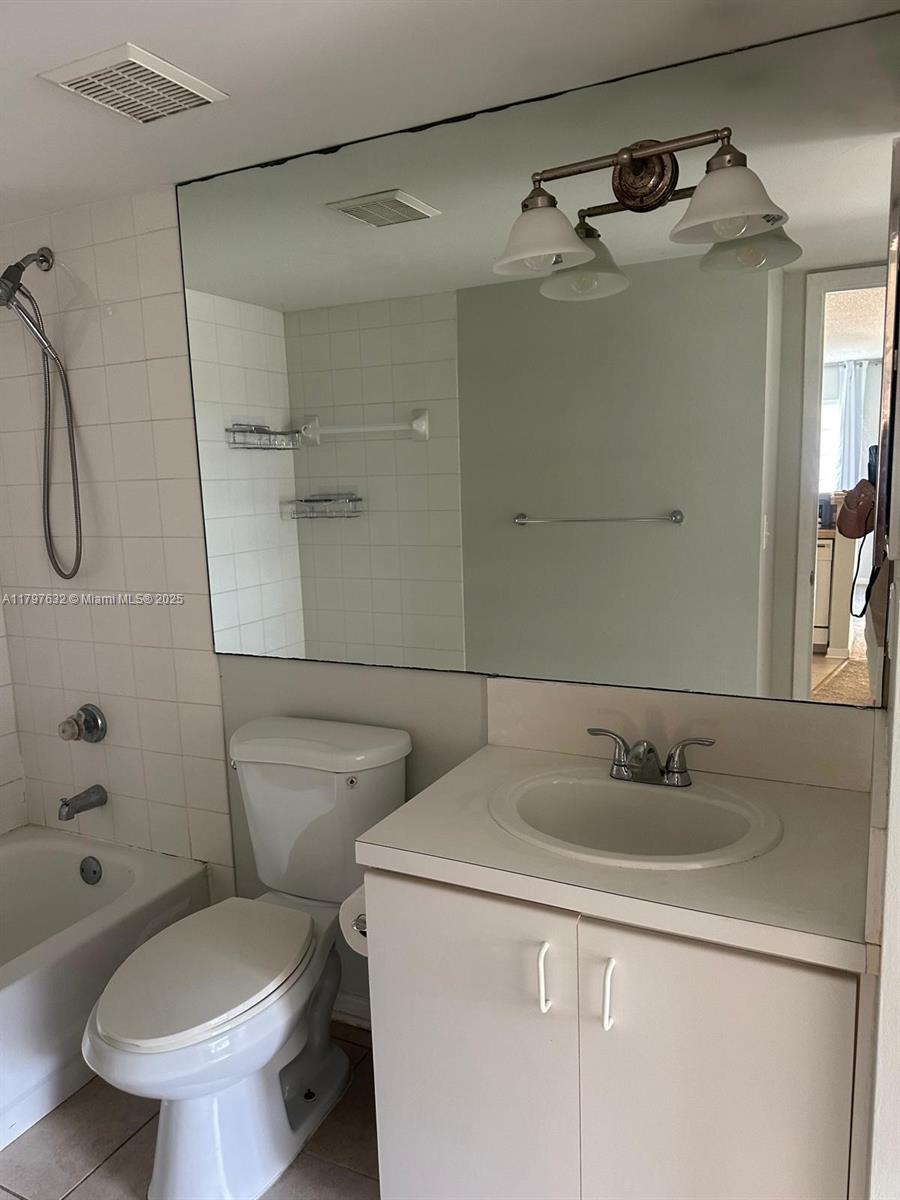 MILANO CONDO - Residential Lease