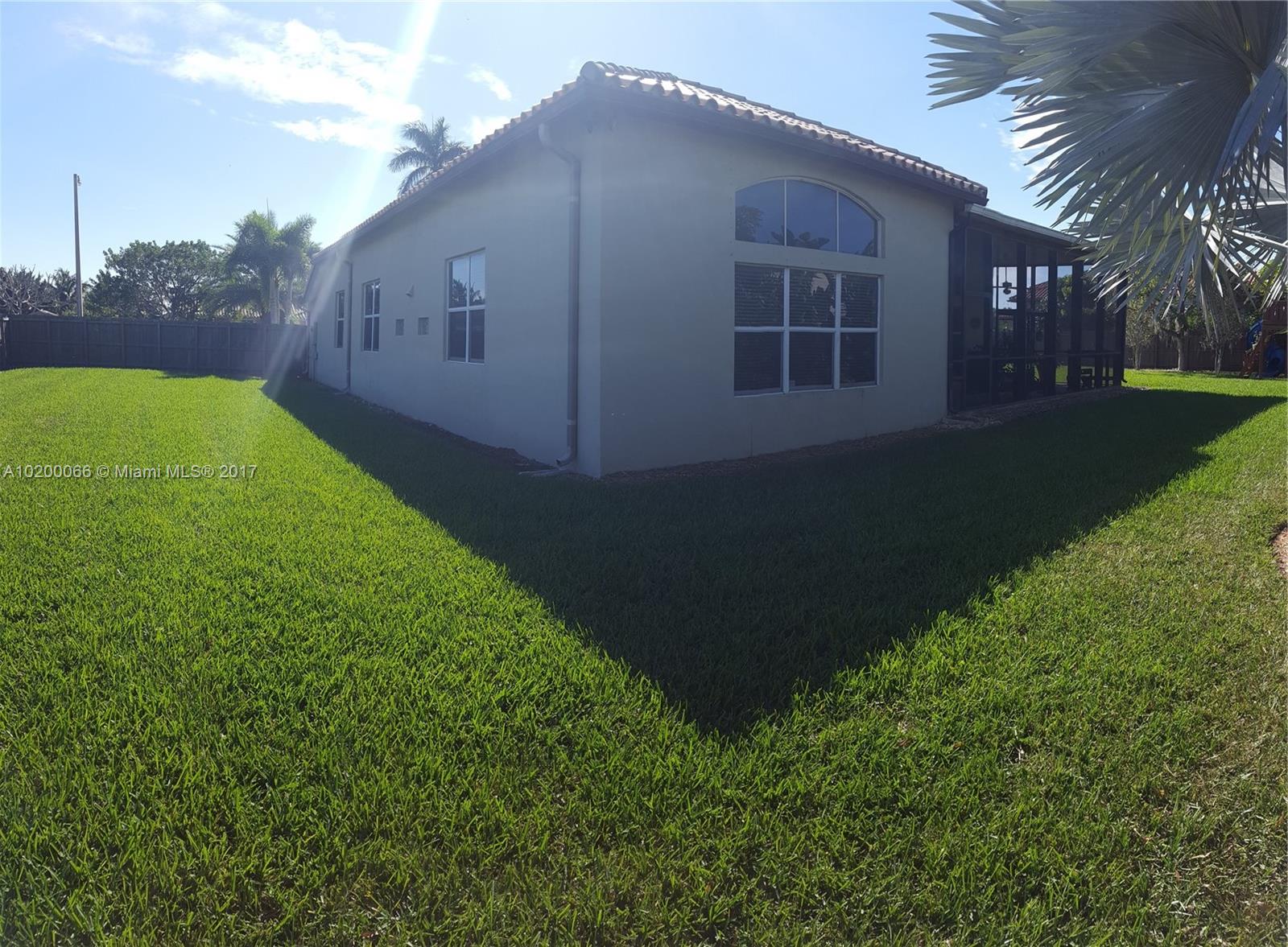 Redlands Colonial Estates - Residential