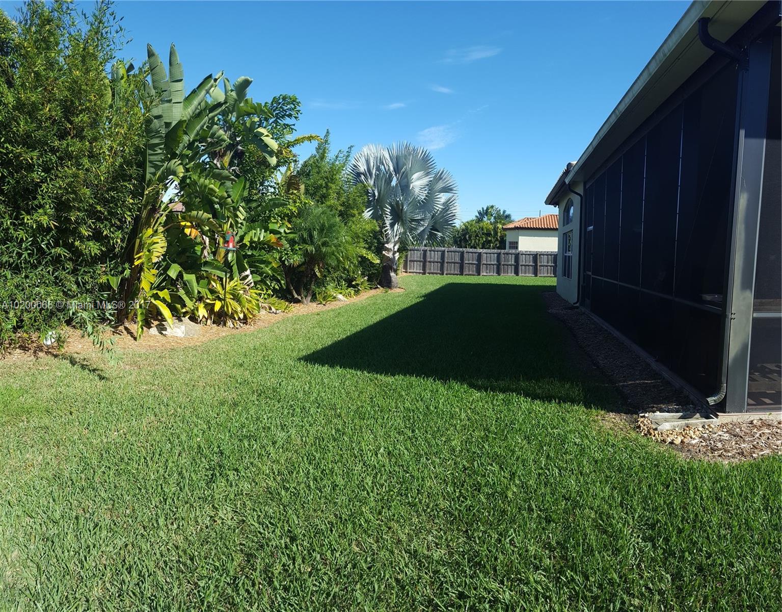 Redlands Colonial Estates - Residential