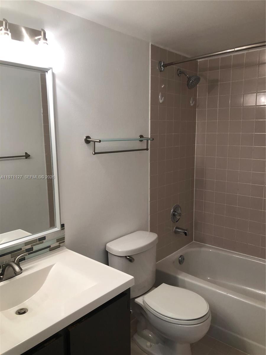 SAGA BAY GARDENS CONDO - Residential