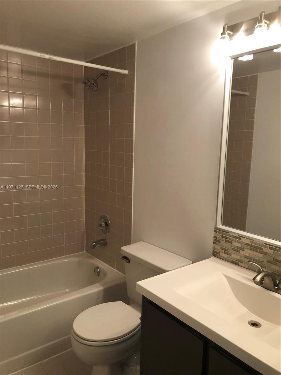 SAGA BAY GARDENS CONDO - Residential