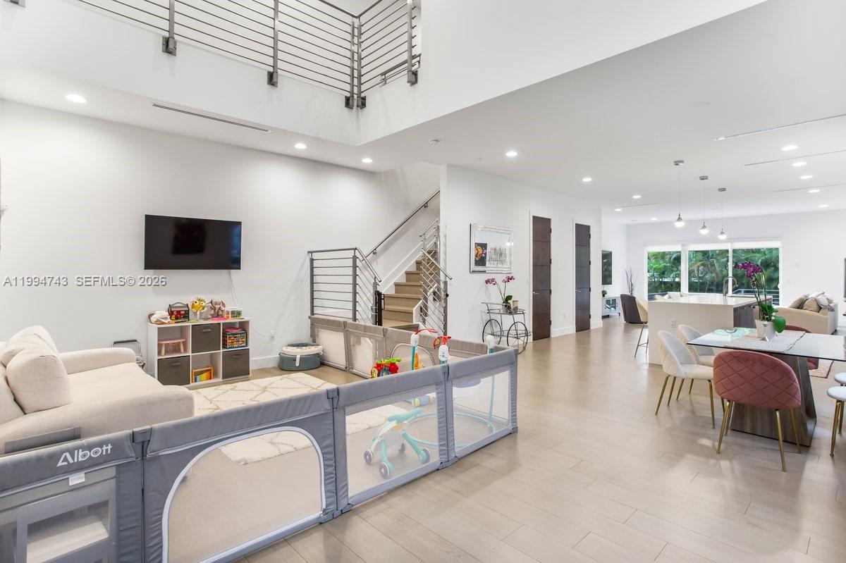 POINCIANA PLAT - Residential