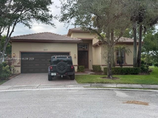 ISLES AT WESTON - Residential