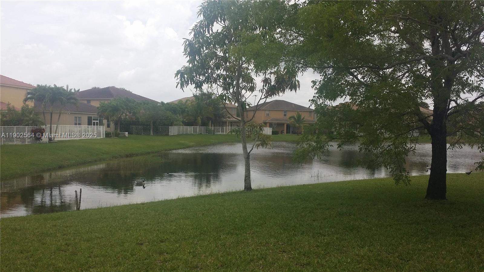 ISLES AT WESTON - Residential