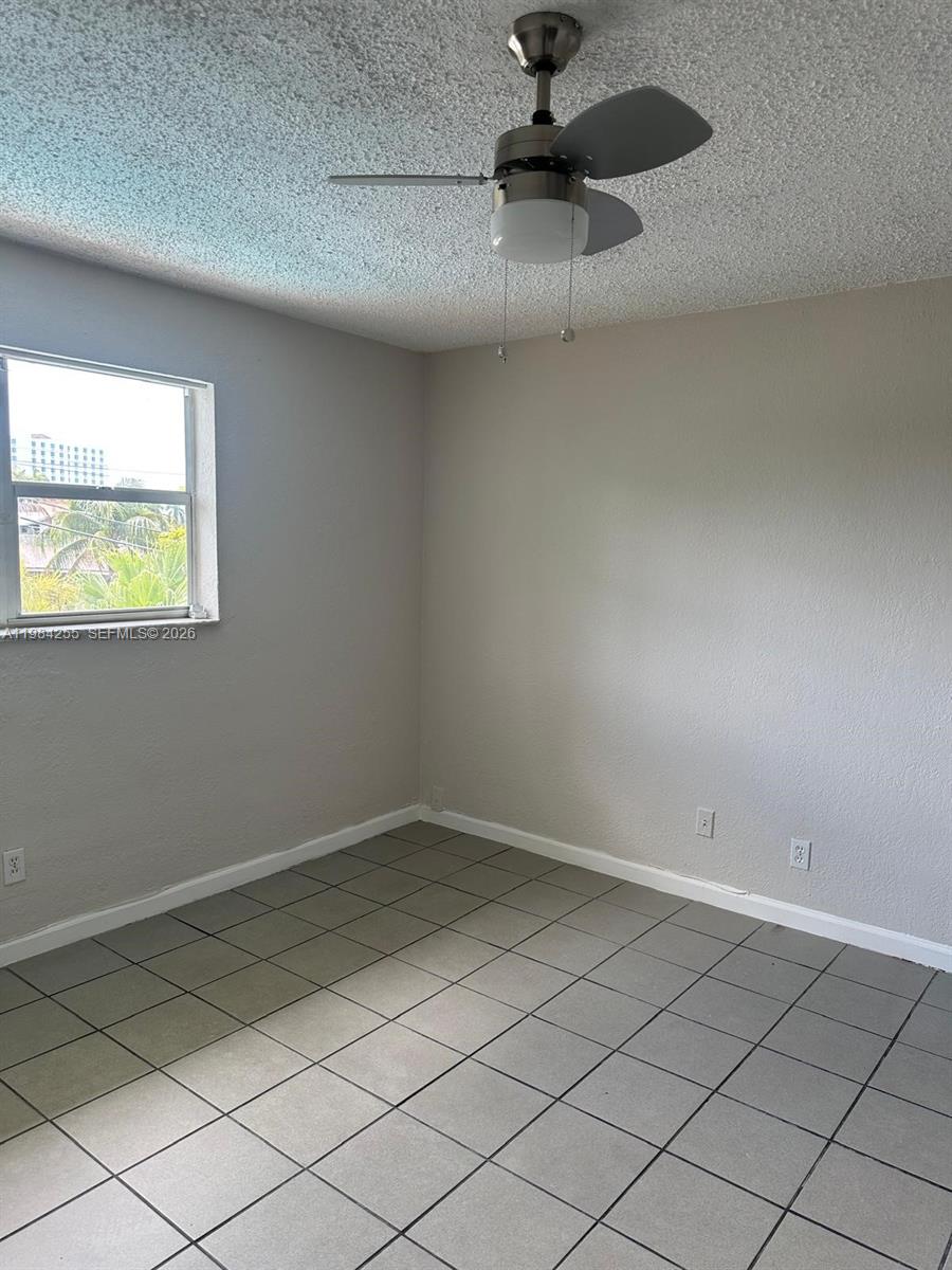 EVERGLADE LAND SALES CO - Residential Lease