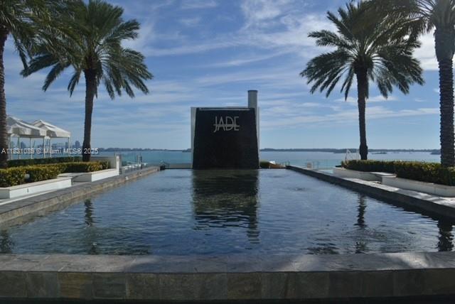 JADE RESIDENCES AT BRICKE - Residential