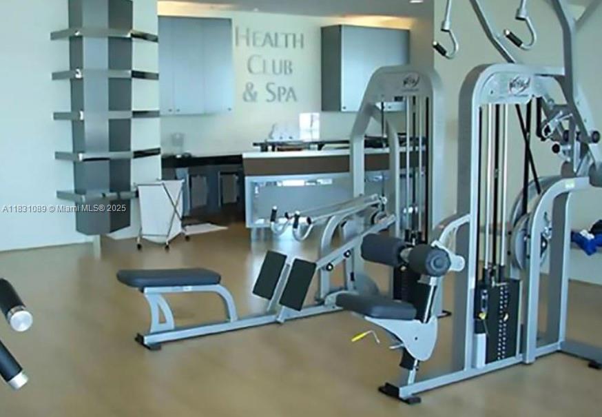 JADE RESIDENCES AT BRICKE - Residential