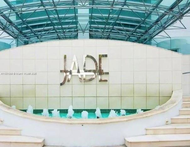 JADE RESIDENCES AT BRICKE - Residential