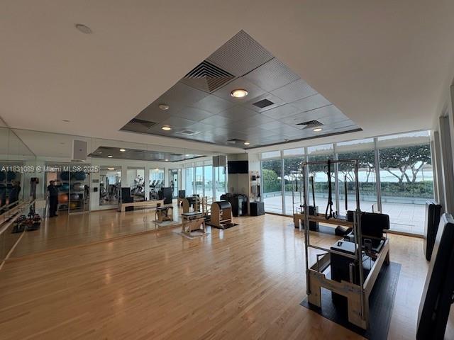 JADE RESIDENCES AT BRICKE - Residential