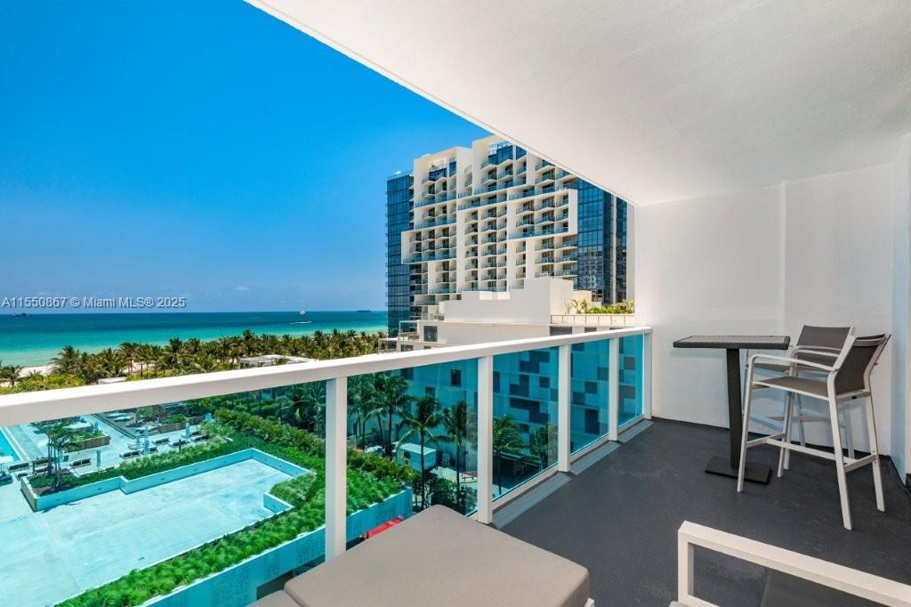 RONEY PALACE CONDO - Residential Lease