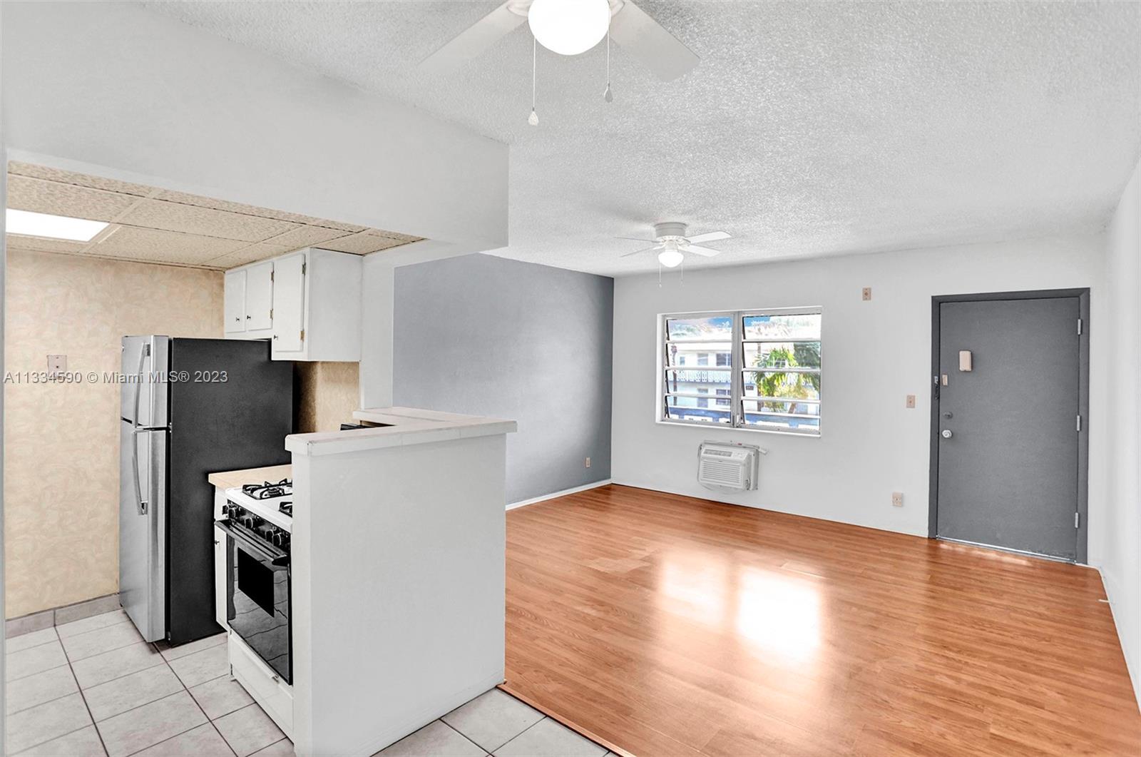 Photo 1 of 36 of 55 NW 204th St 14 condo