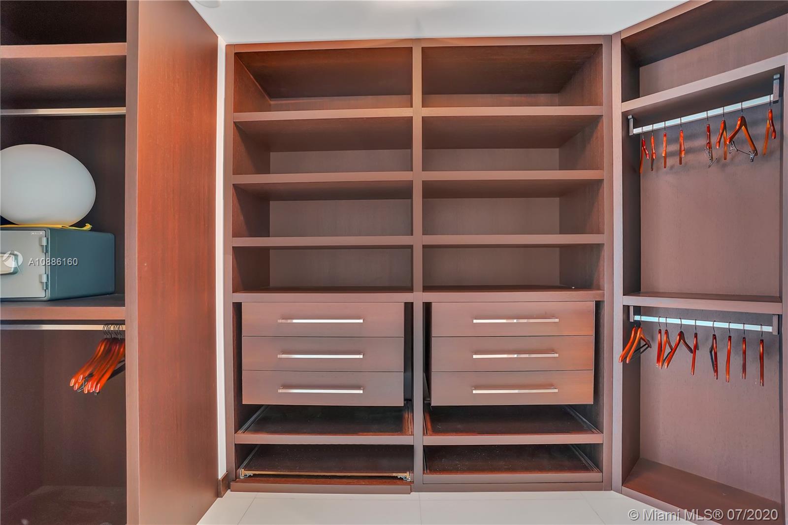 10295 COLLINS AVE RESDNTA - Residential