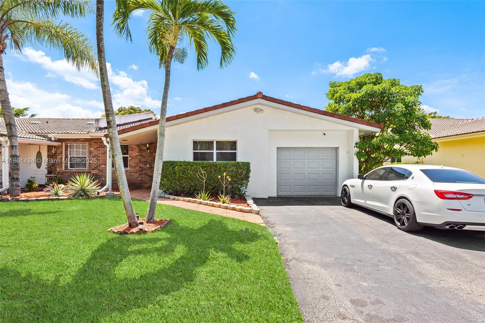 CORAL SPRINGS UNIVERSITY - Residential